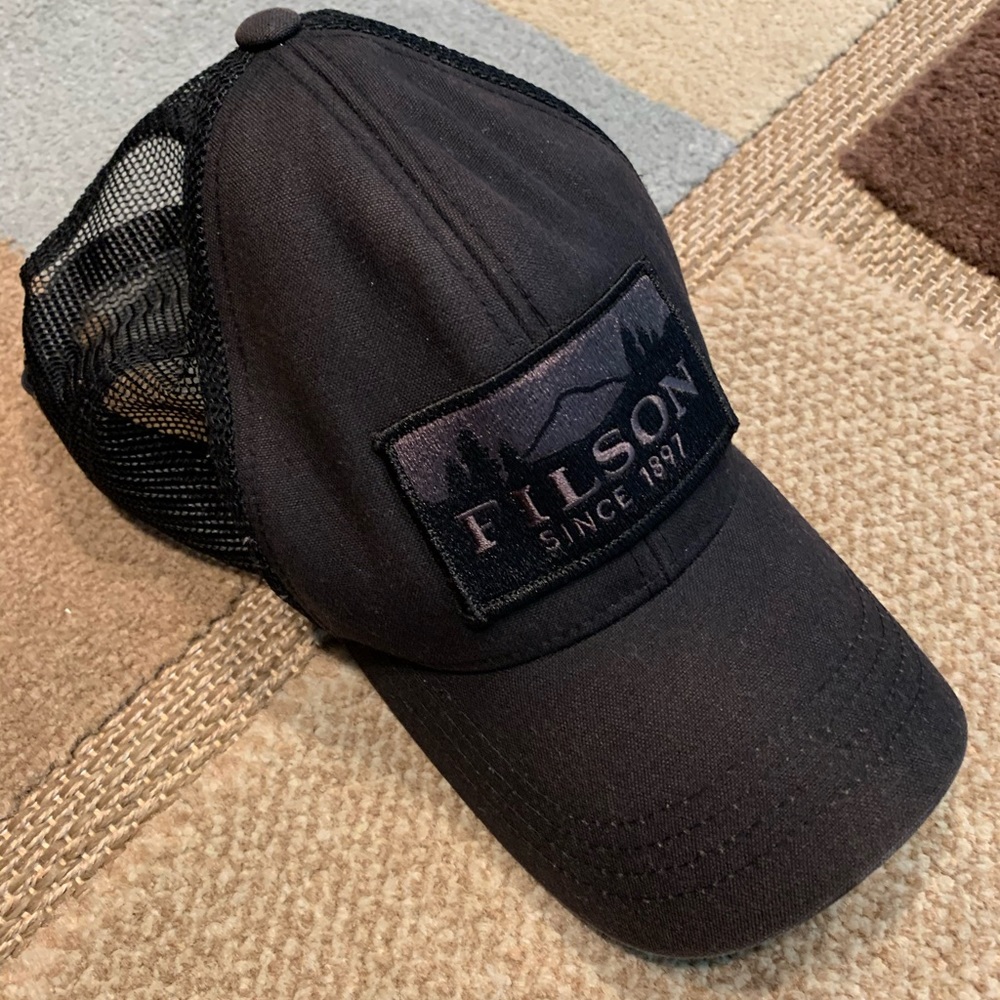Filson Black Mesh Logger Cap Hat Trucker Tin Cloth